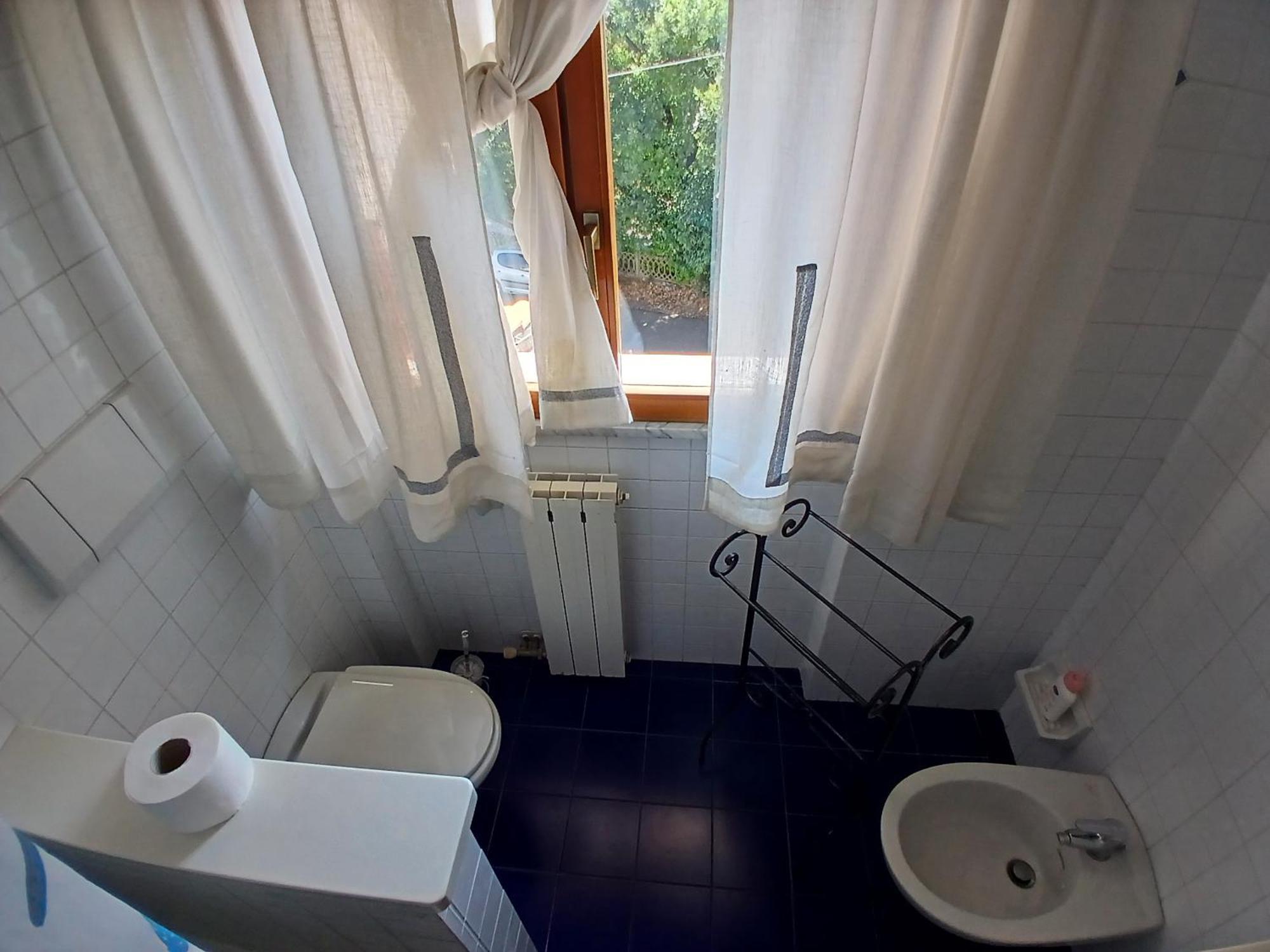 Il Melograno B&B With Private Bathrooms Aulla Extérieur photo